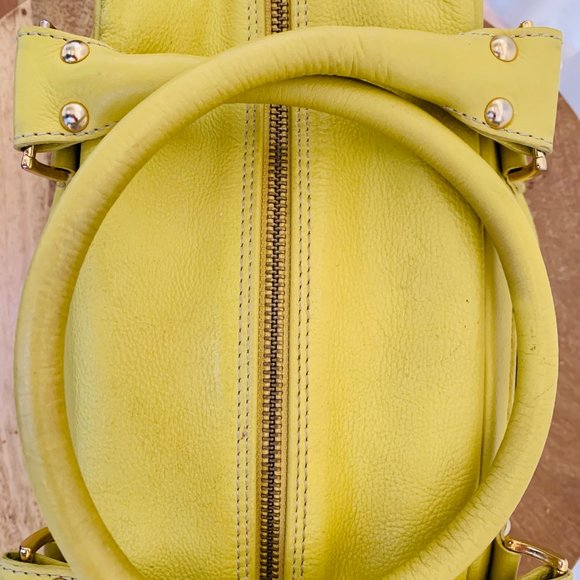 Guia’s Italian Leather Chartreuse Yellow Satchel - Picture 6 of 8
